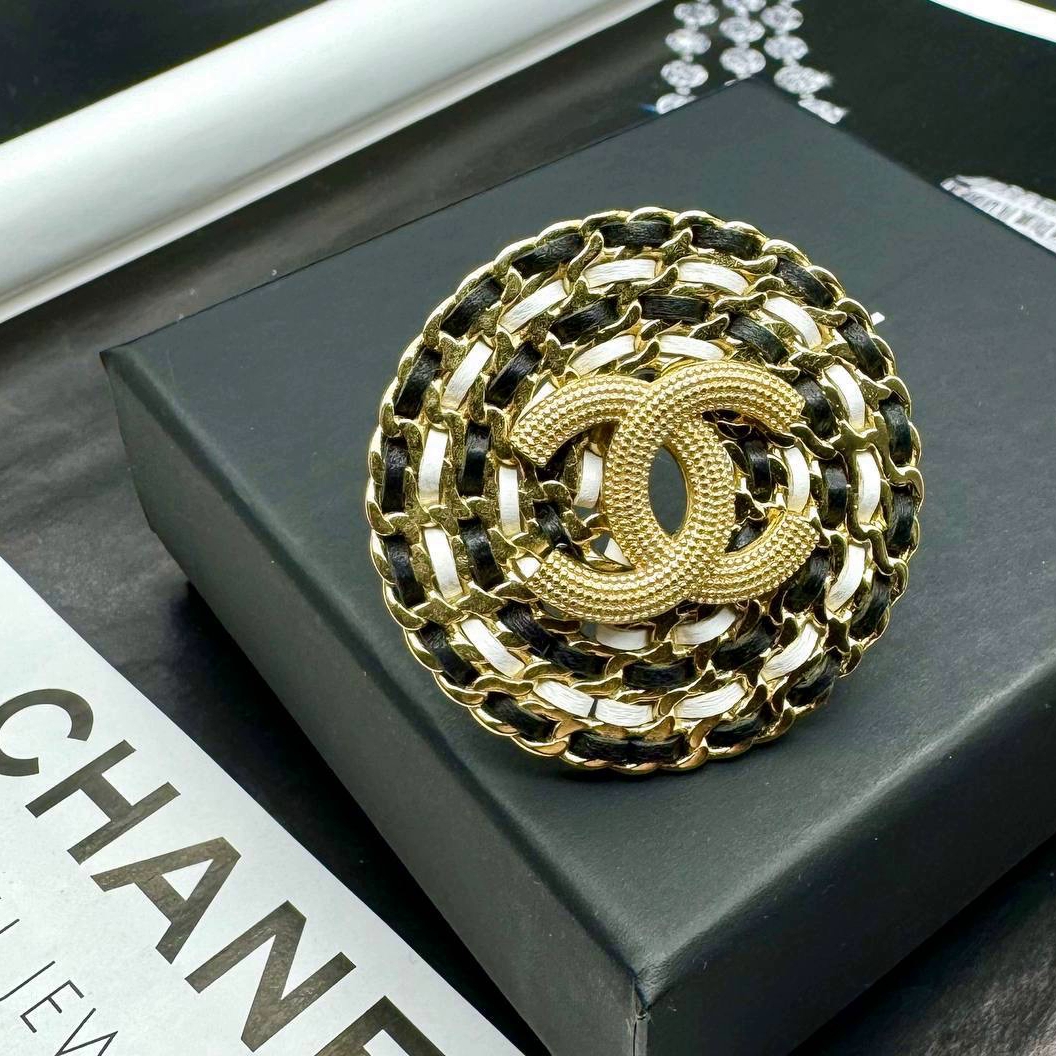 Фото Брошь Chanel M1856