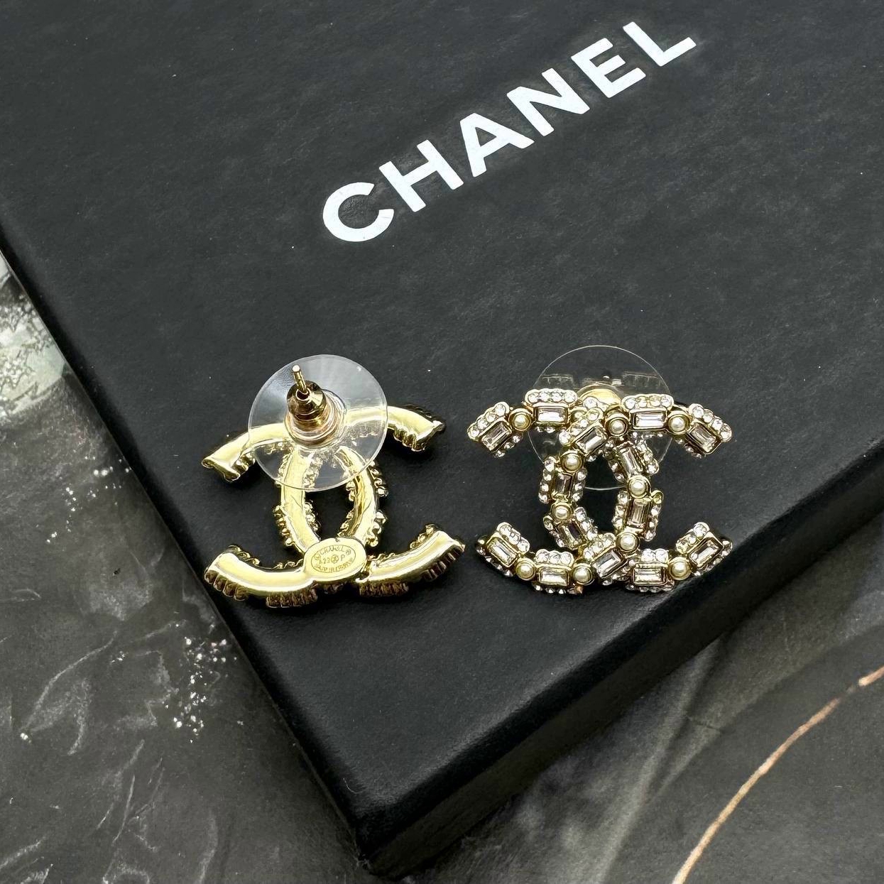 Фото серьги Chanel M1870