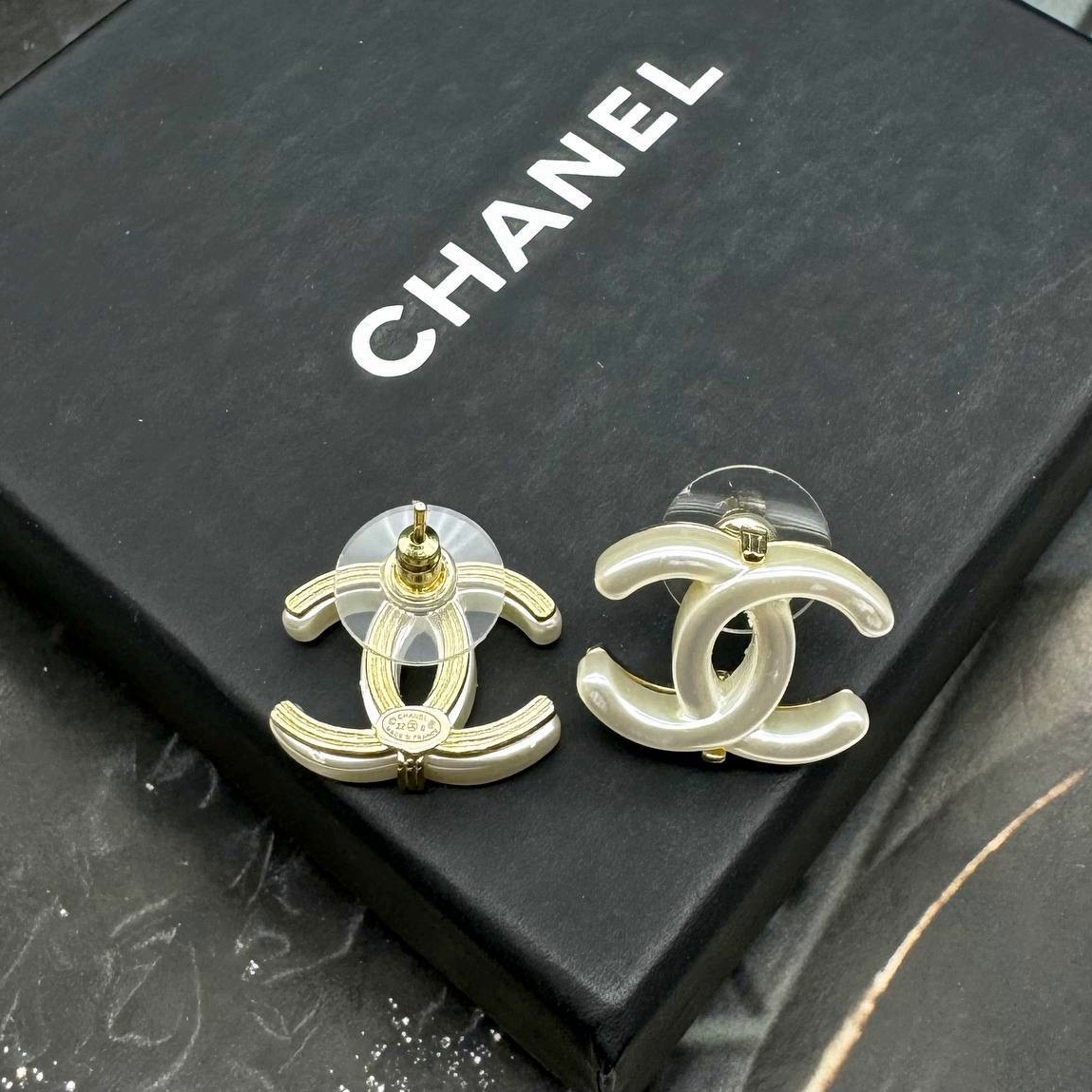 Фото серьги Chanel M1871