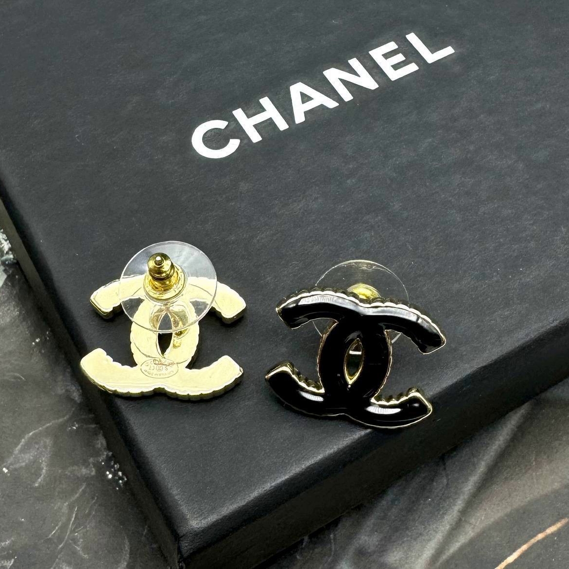 Фото серьги Chanel M1878