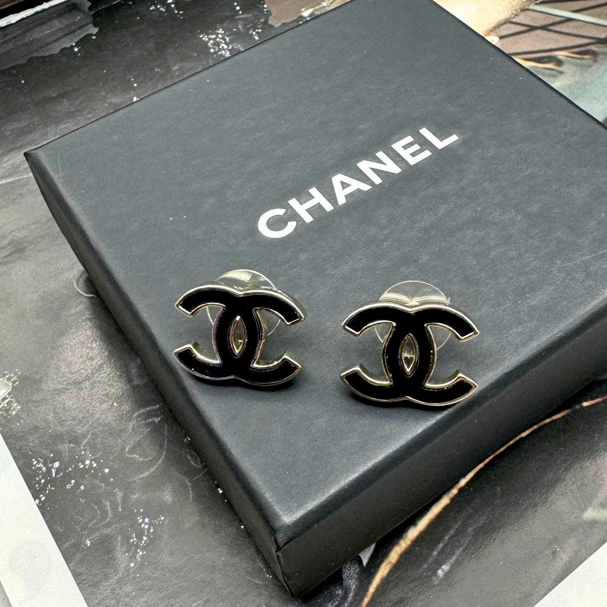 Фото серьги Chanel M1881