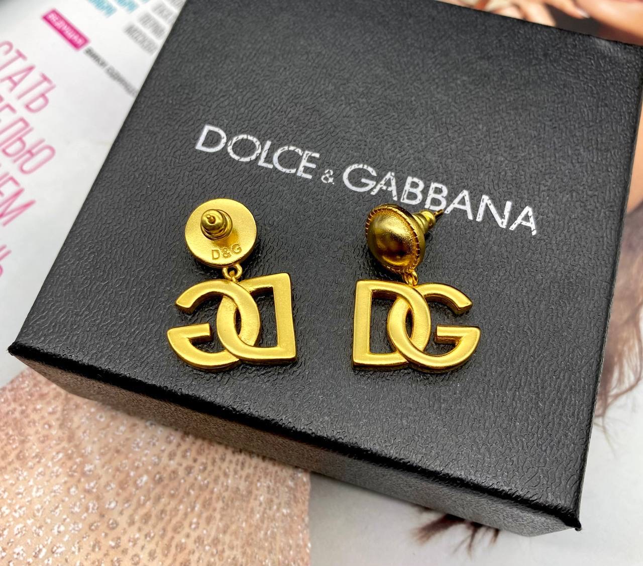 Фото Серьги Dolce Gabbana Logo B2413