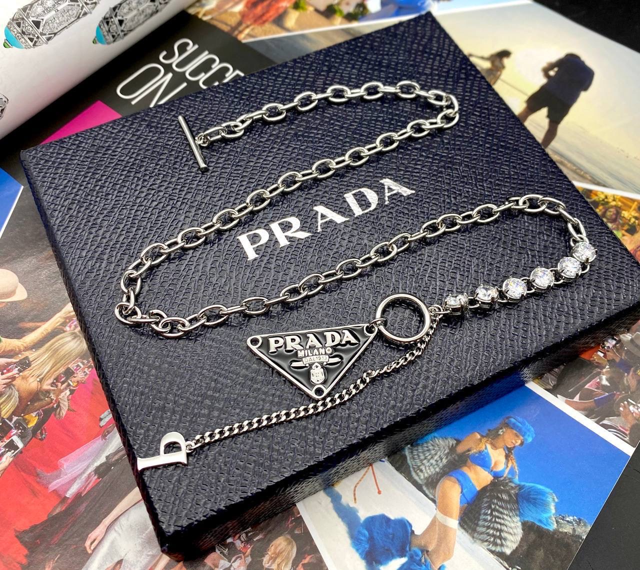 Фото Колье Prada B2425