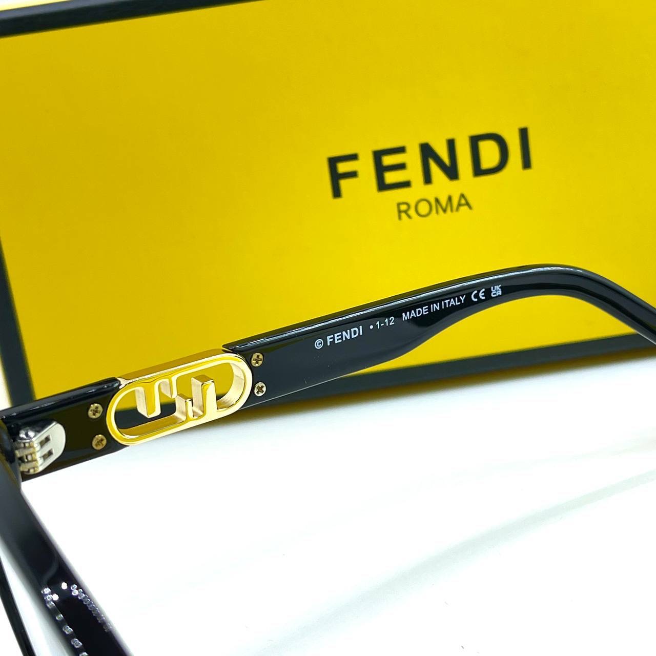 Фото Очки Fendi B2481