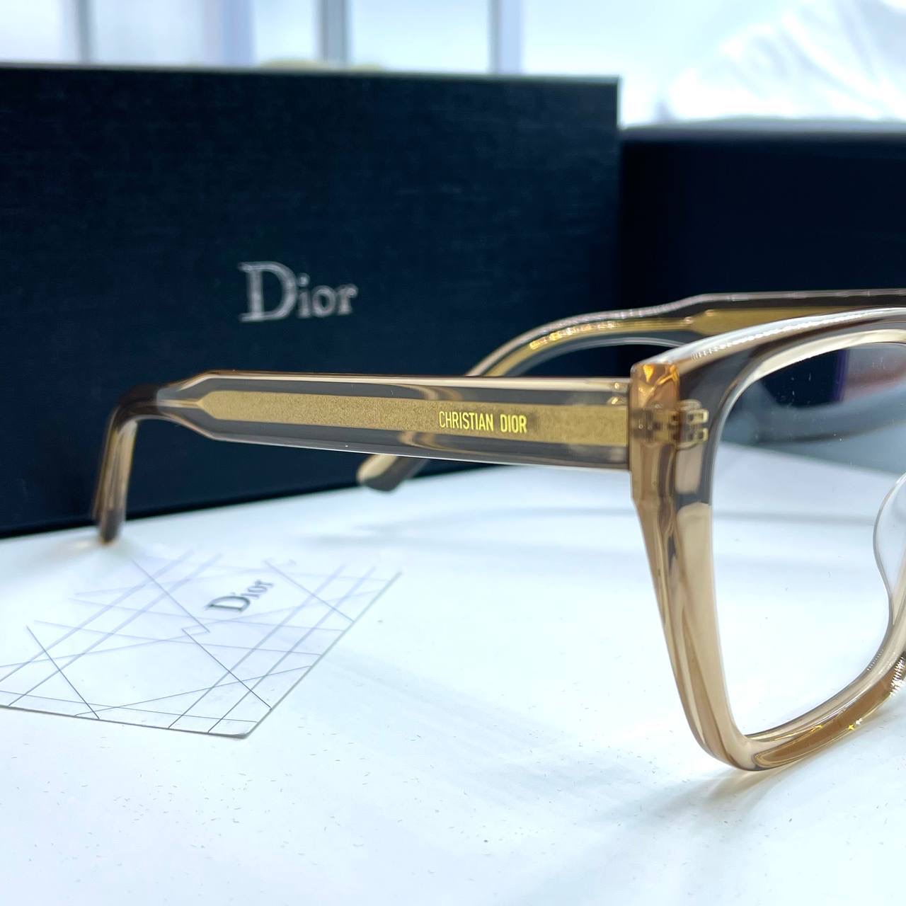 Фото Очки Dior Spirito B2526