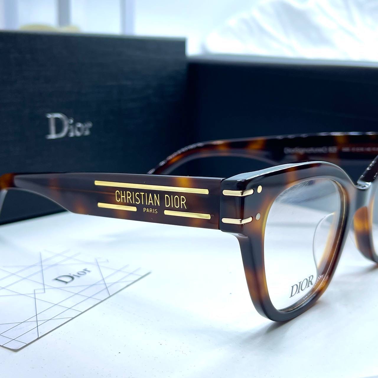 Фото Очки Dior Signature B2530