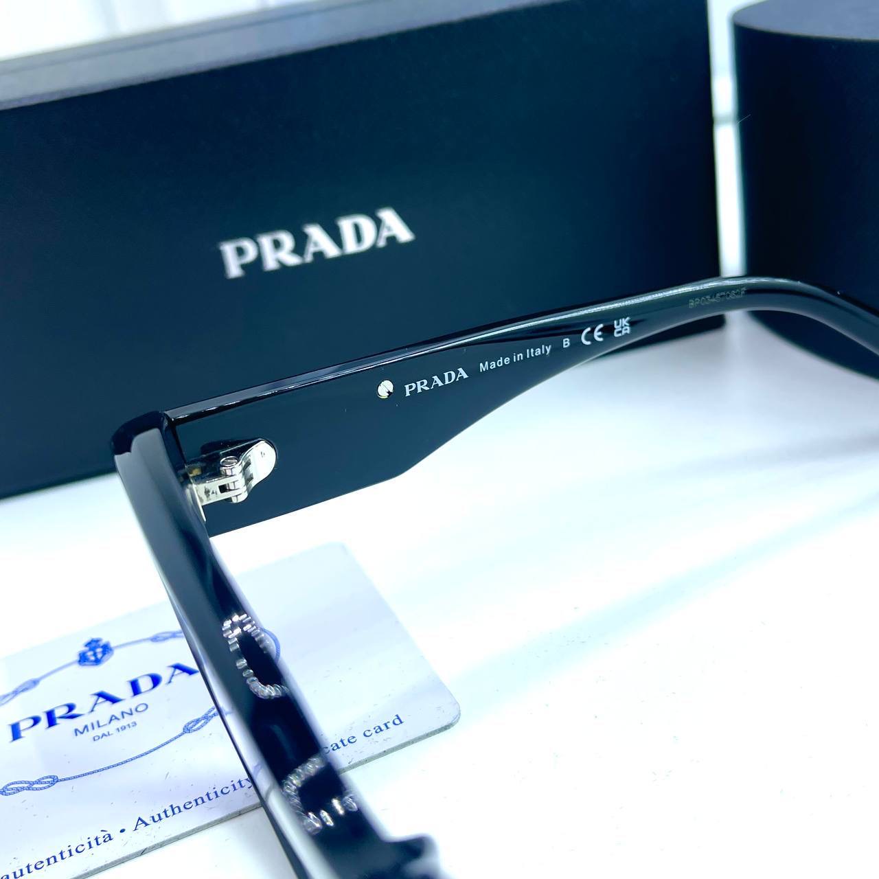 Фото Очки Prada M1798