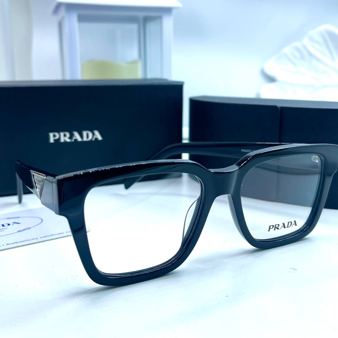 Фото Очки Prada M1804