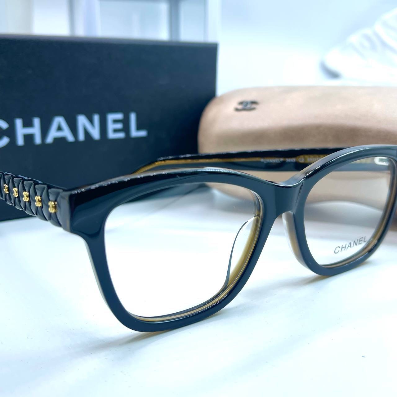 Фото Очки Chanel M1813