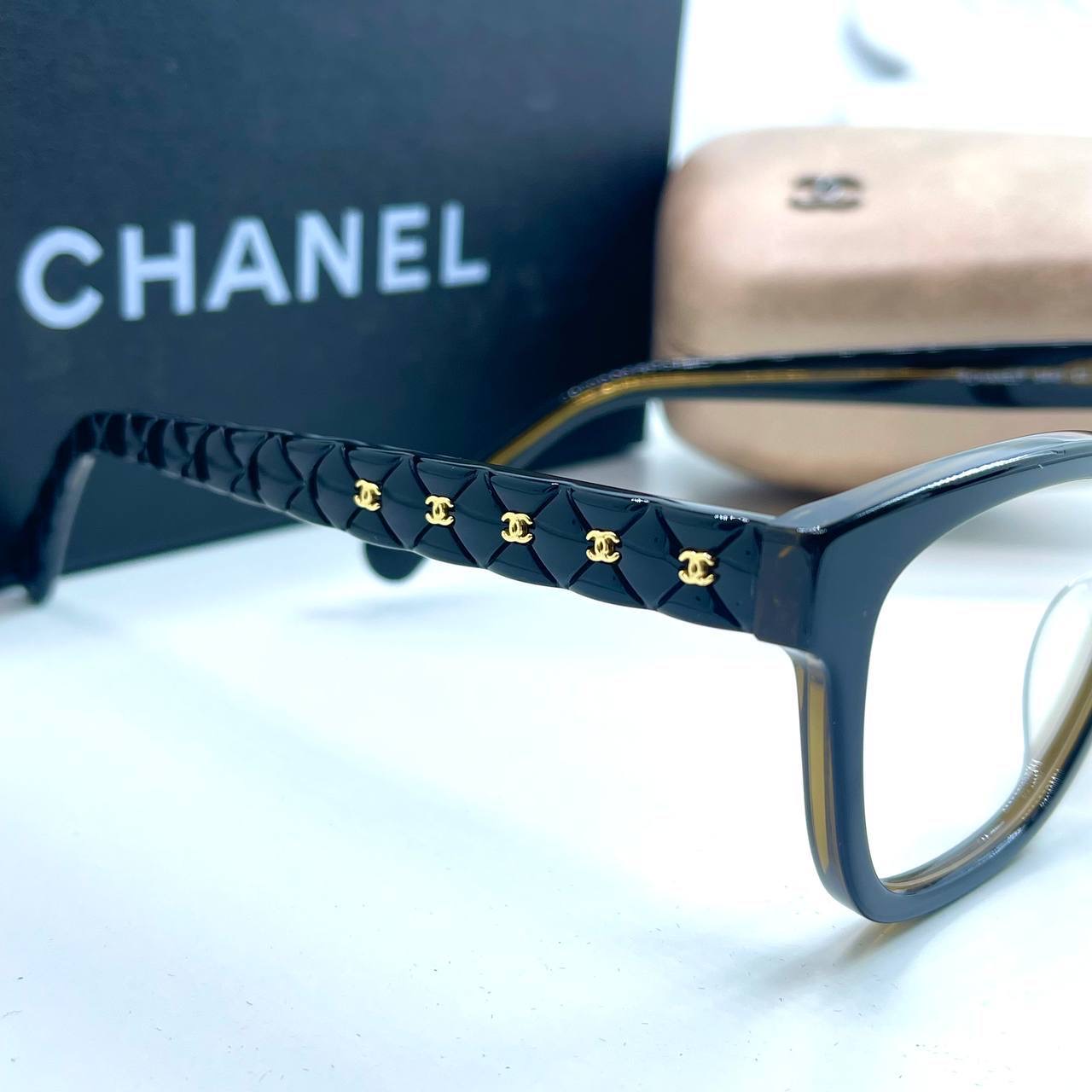 Фото Очки Chanel M1813