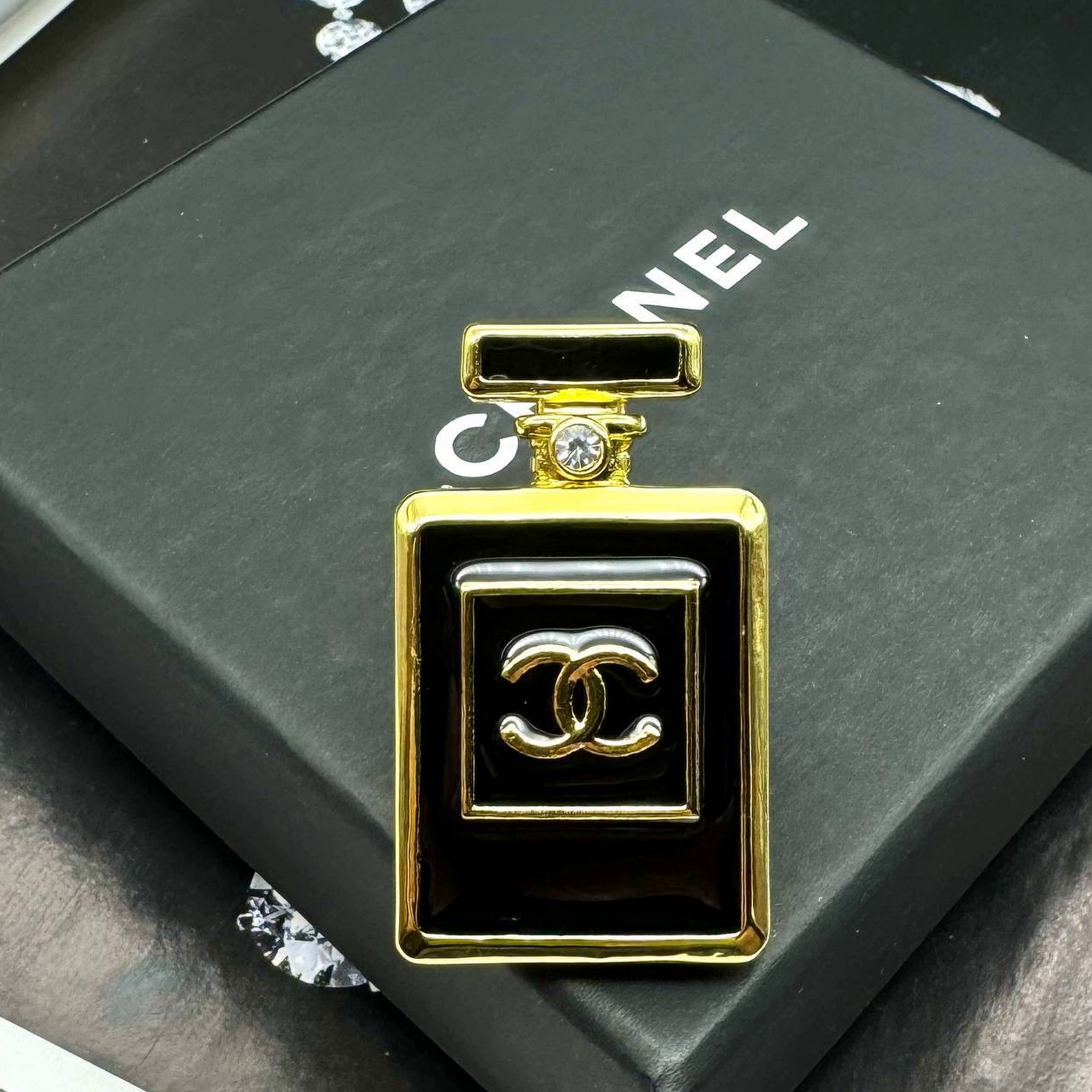 Фото Брошь Chanel M1835