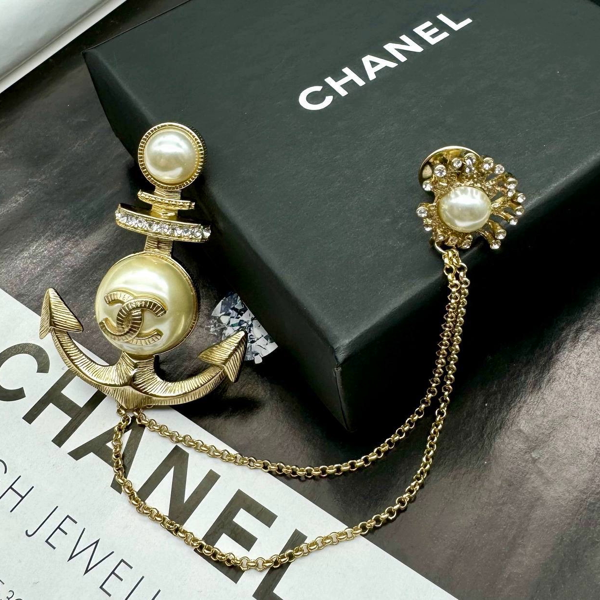 Фото Брошь Chanel M1844