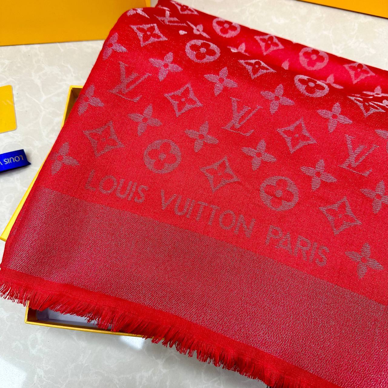 Фото Палантин Louis Vuitton Monogram S3373