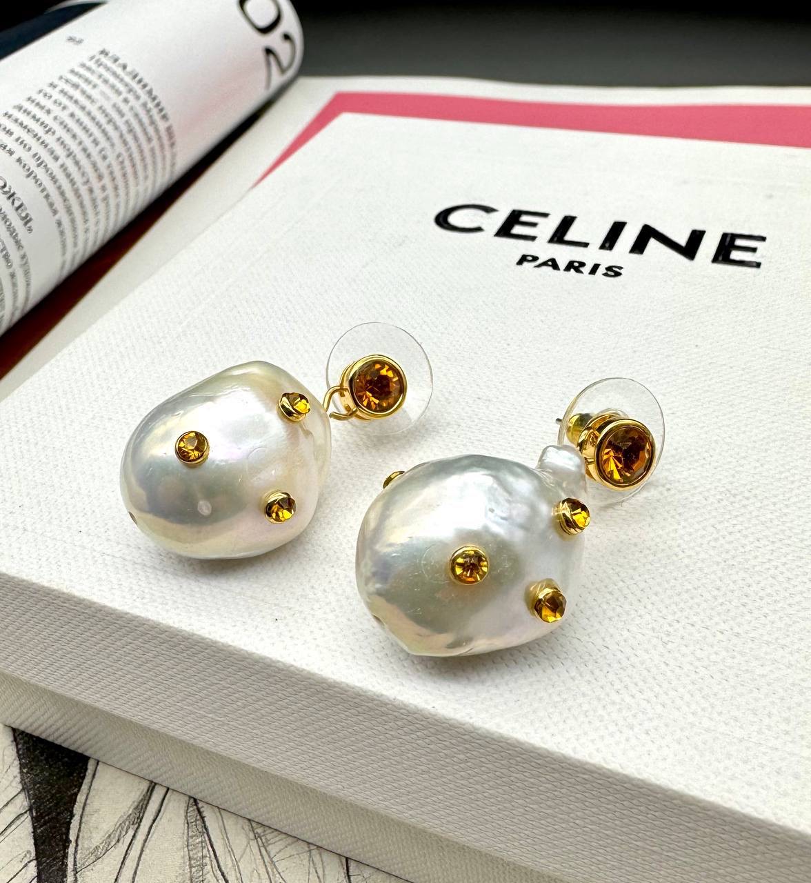 Фото Серьги Celine Baroque B2664