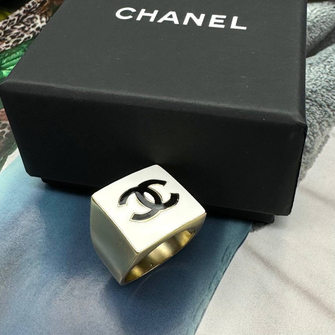 Фото Кольцо Chanel B2674