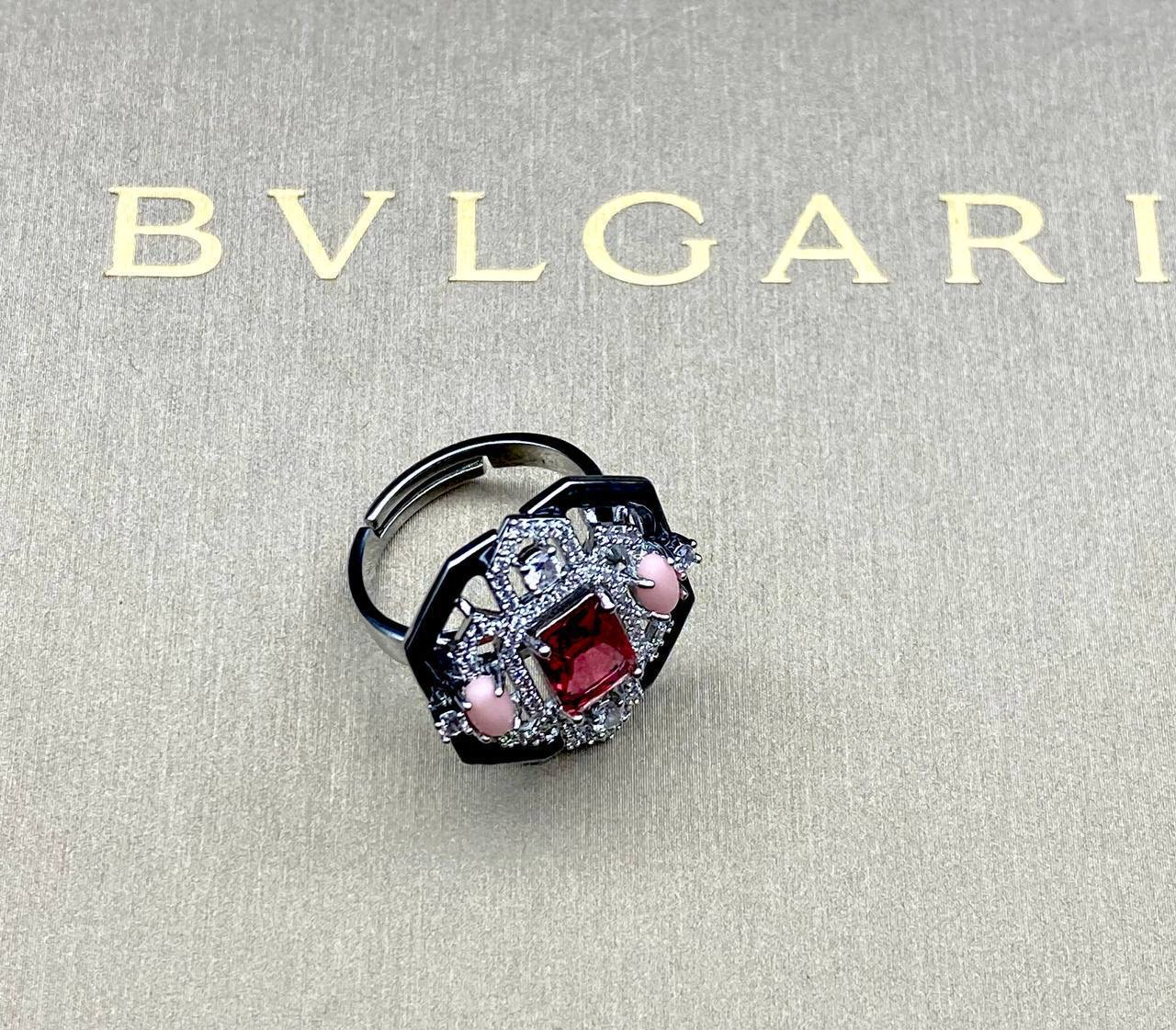 Фото Кольцо Bvlgari M2010