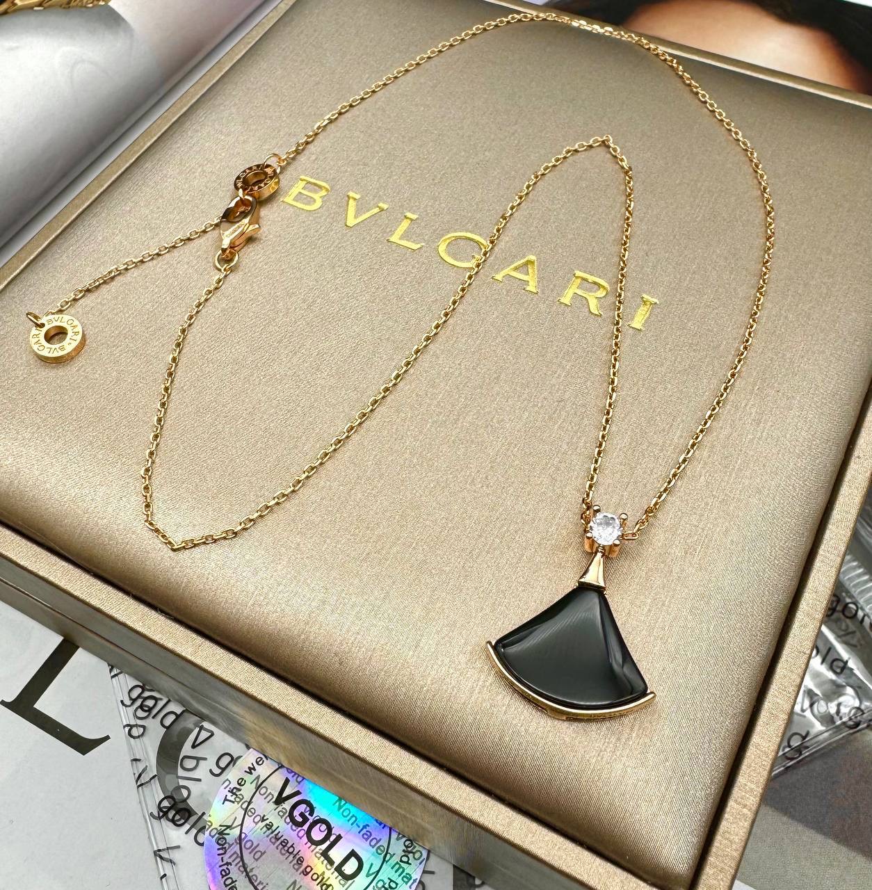 Фото Колье Bvlgari M2018