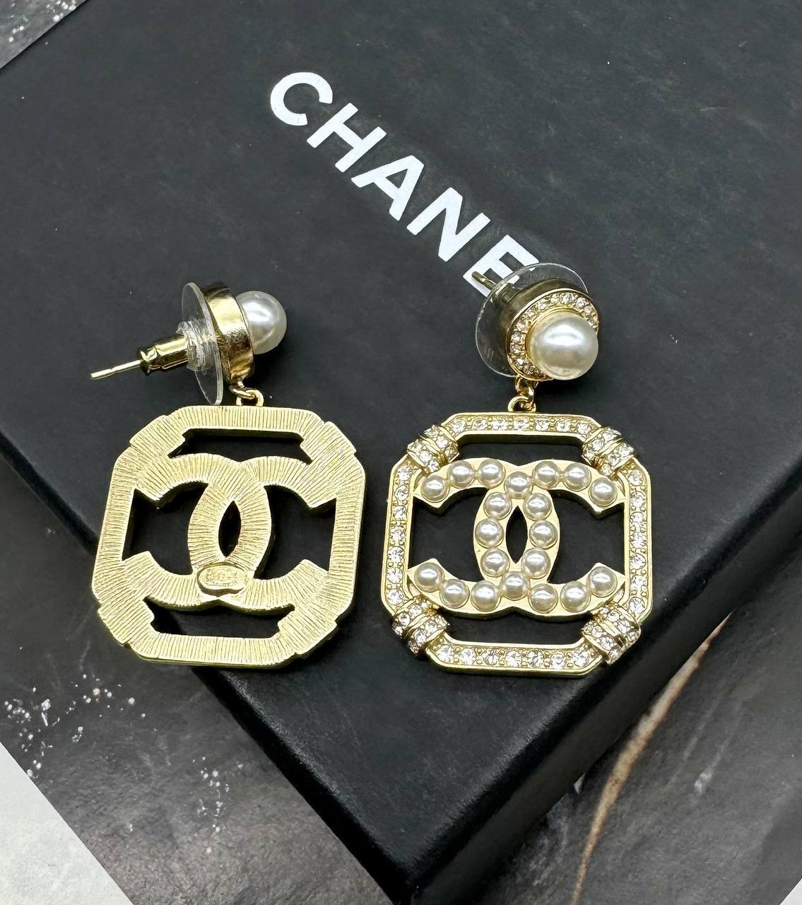 Фото Серьги Chanel B2583