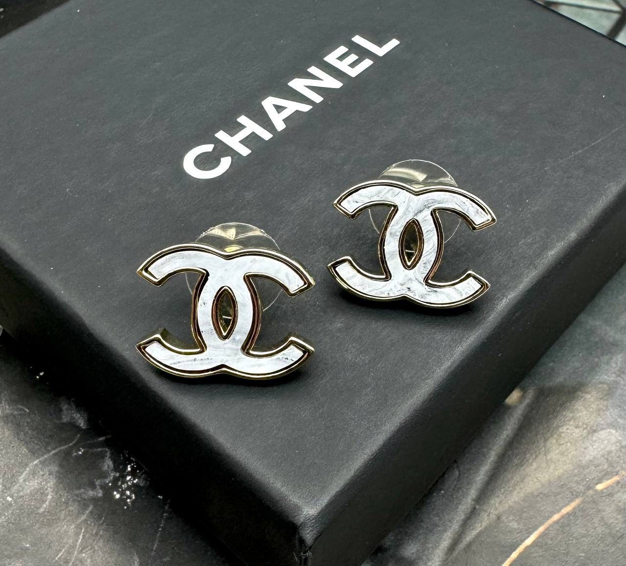 Фото Серьги Chanel B2587