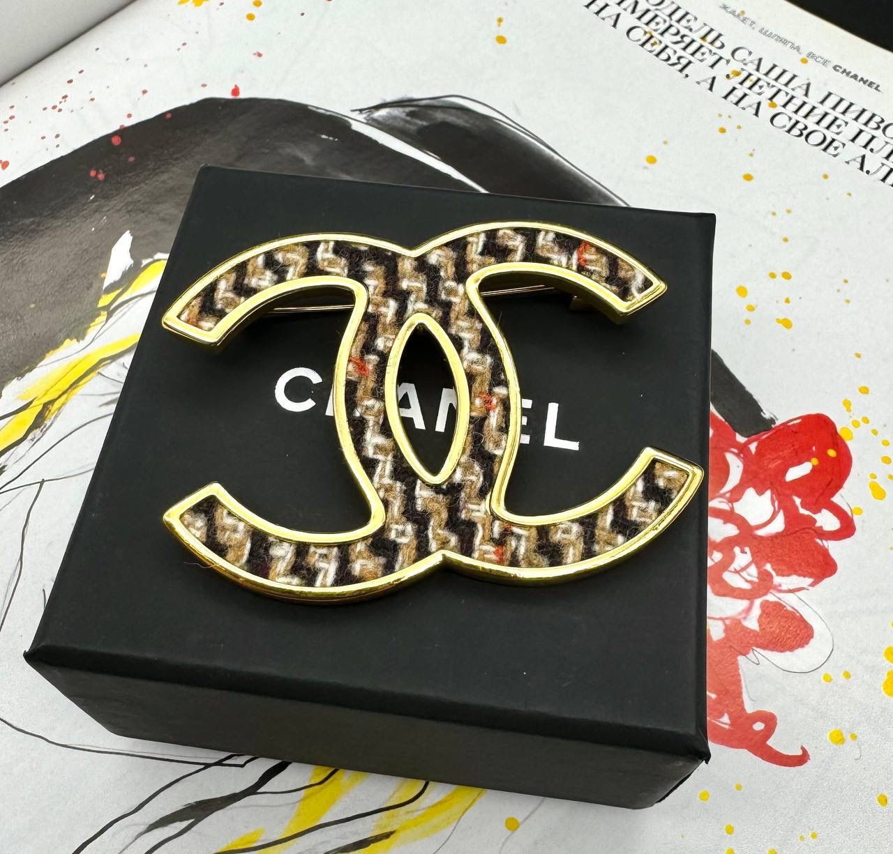Фото Брошь Chanel B2813