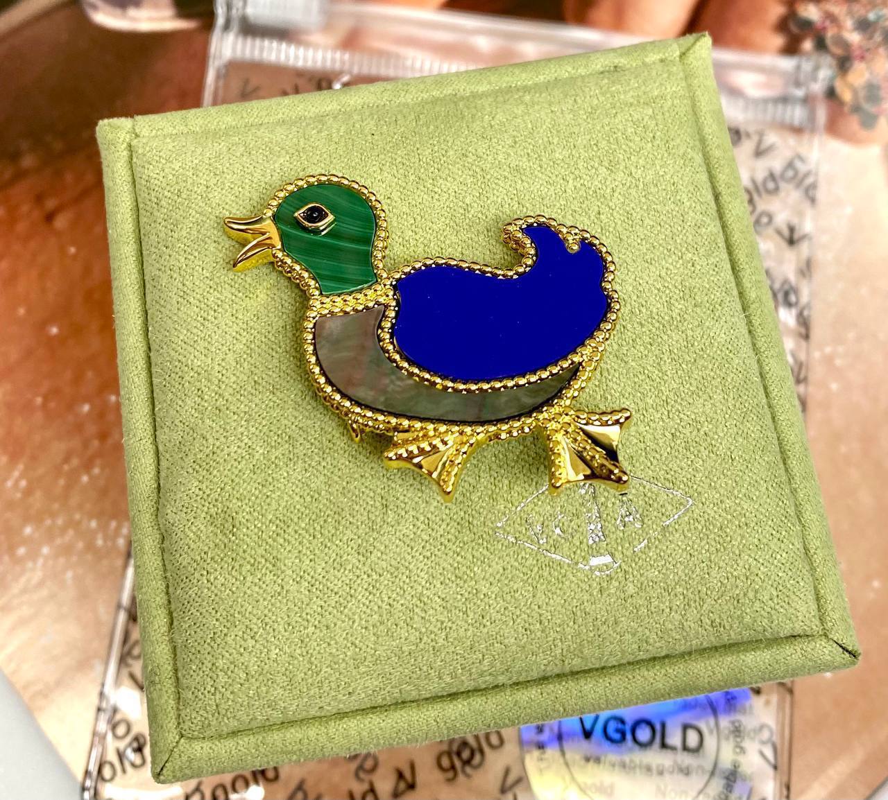 Фото Брошь Van Cleef & Arpels Lucky Animals Duck B2856