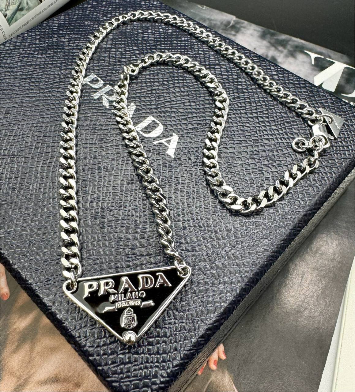 Фото Колье Prada Symbole S3409