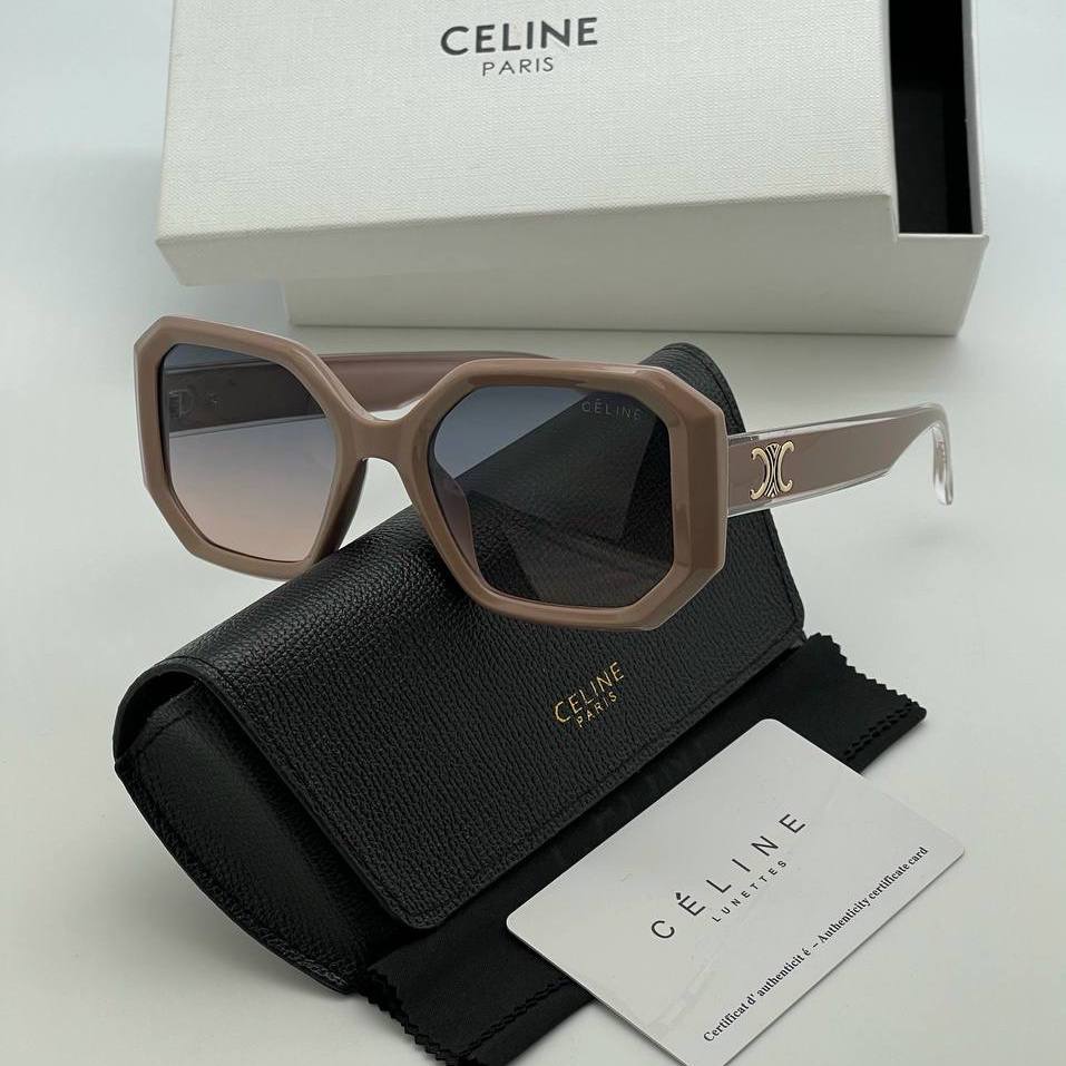 Фото Очки Celine Triomphe S3677