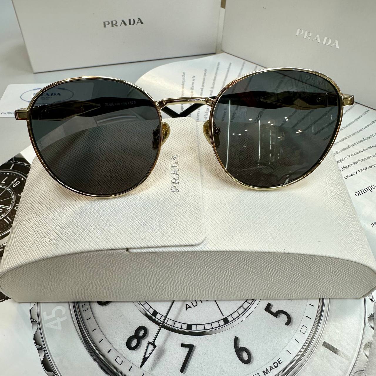 Фото Очки Prada Logo B3136