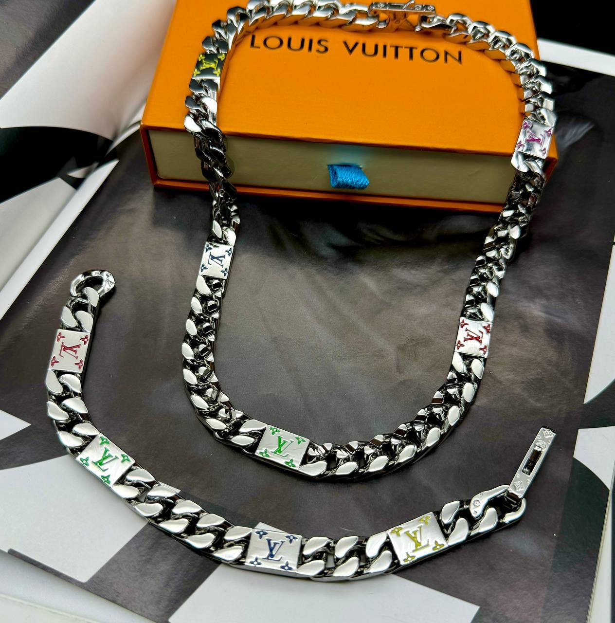 Фото Браслет Louis Vuitton LV Mosaic B2877