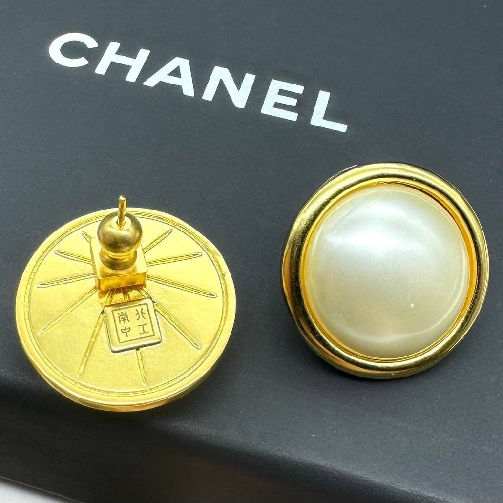 Фото Серьги Chanel B2960