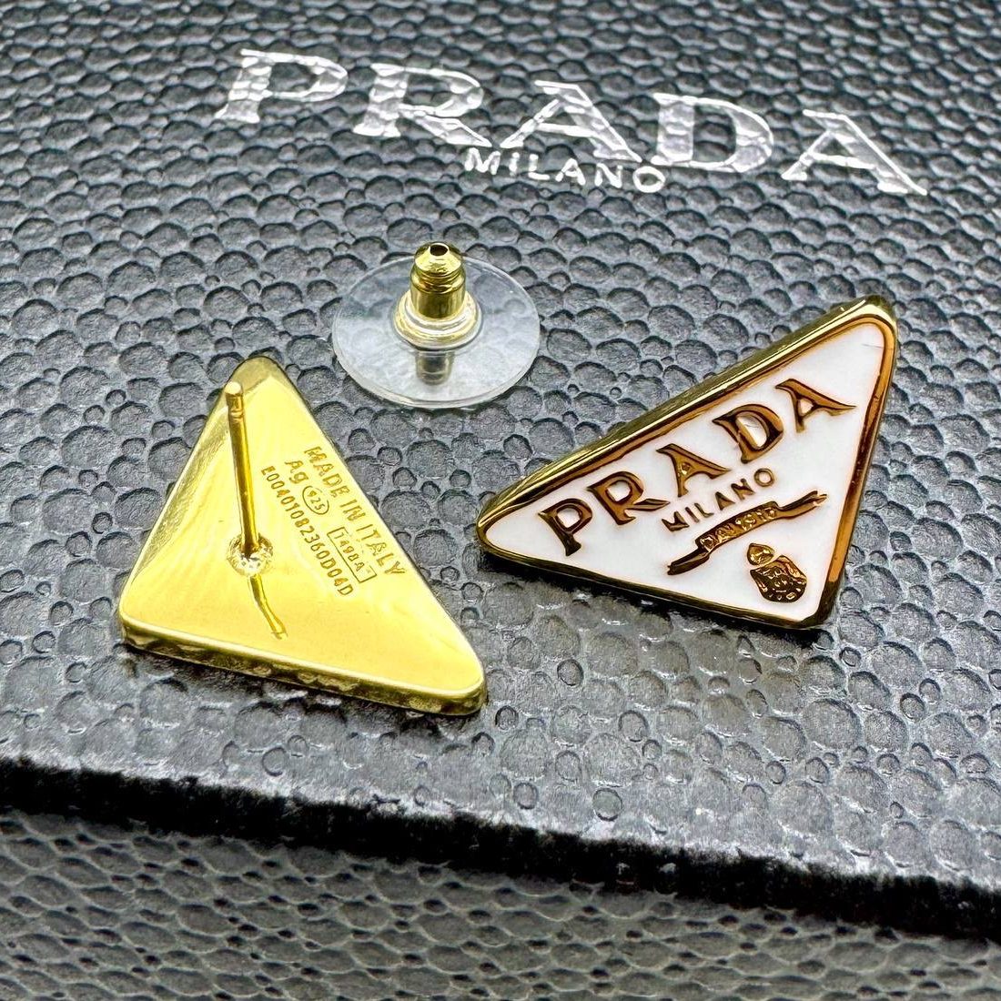 Фото Серьги Prada Symbole B2972