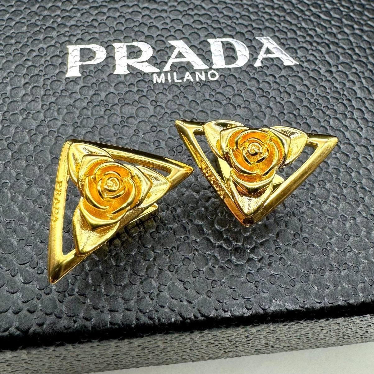 Фото Серьги Prada B2974