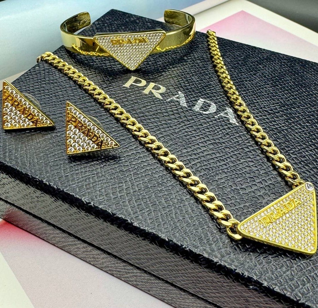 Фото Браслет Prada Crystal Logo Jewels B2980