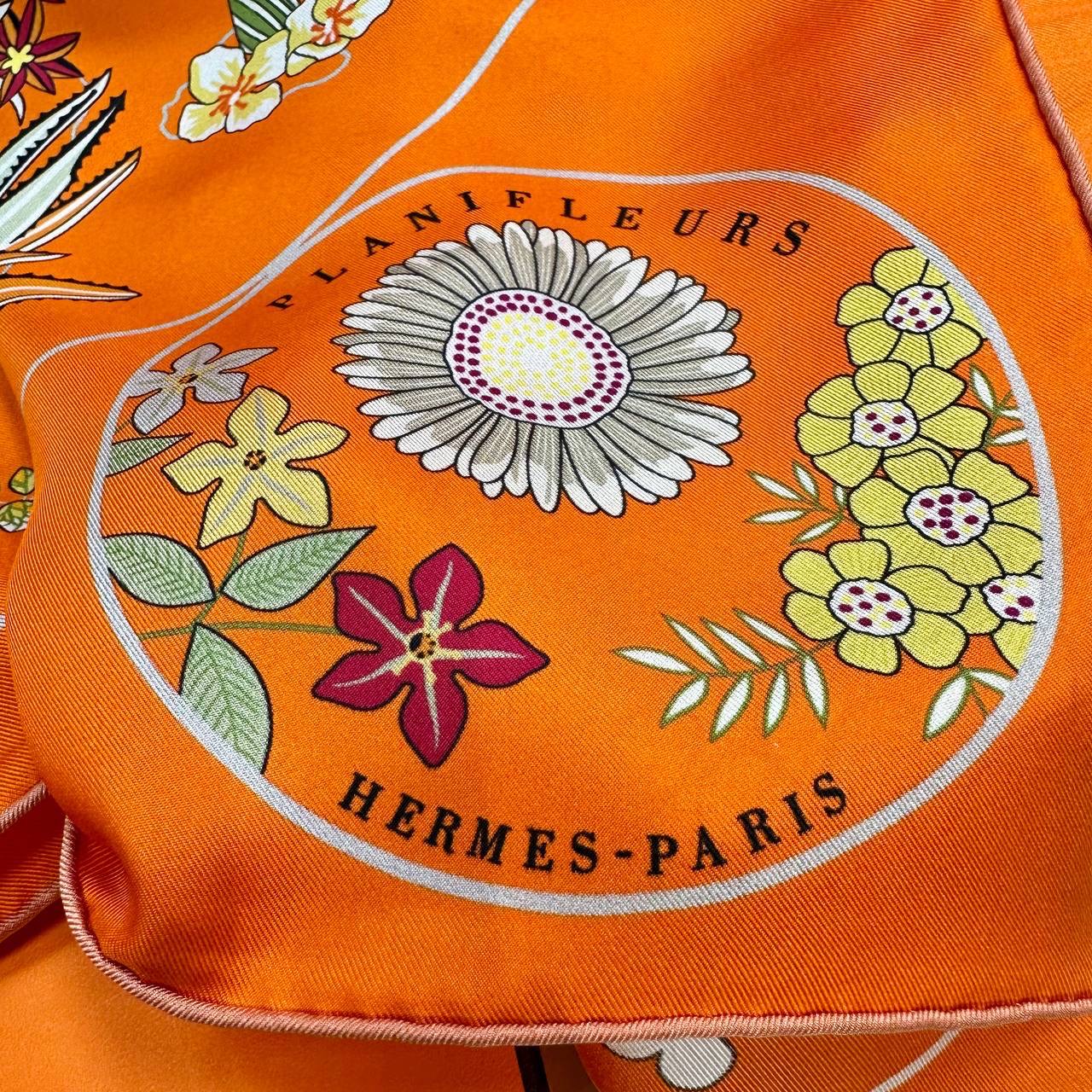 Фото Платок Hermes Planifleurs B3123