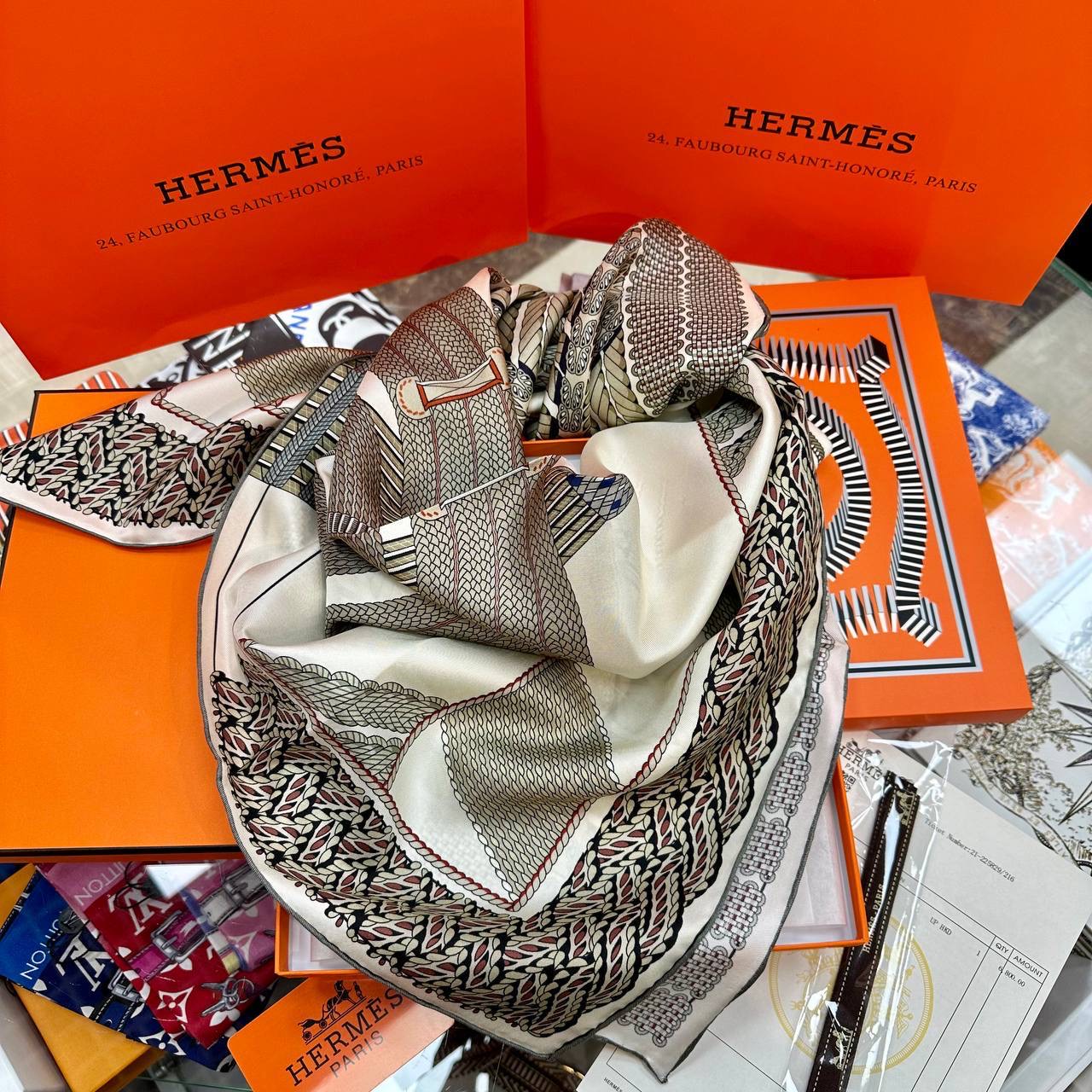 Фото Платок Hermes B3129