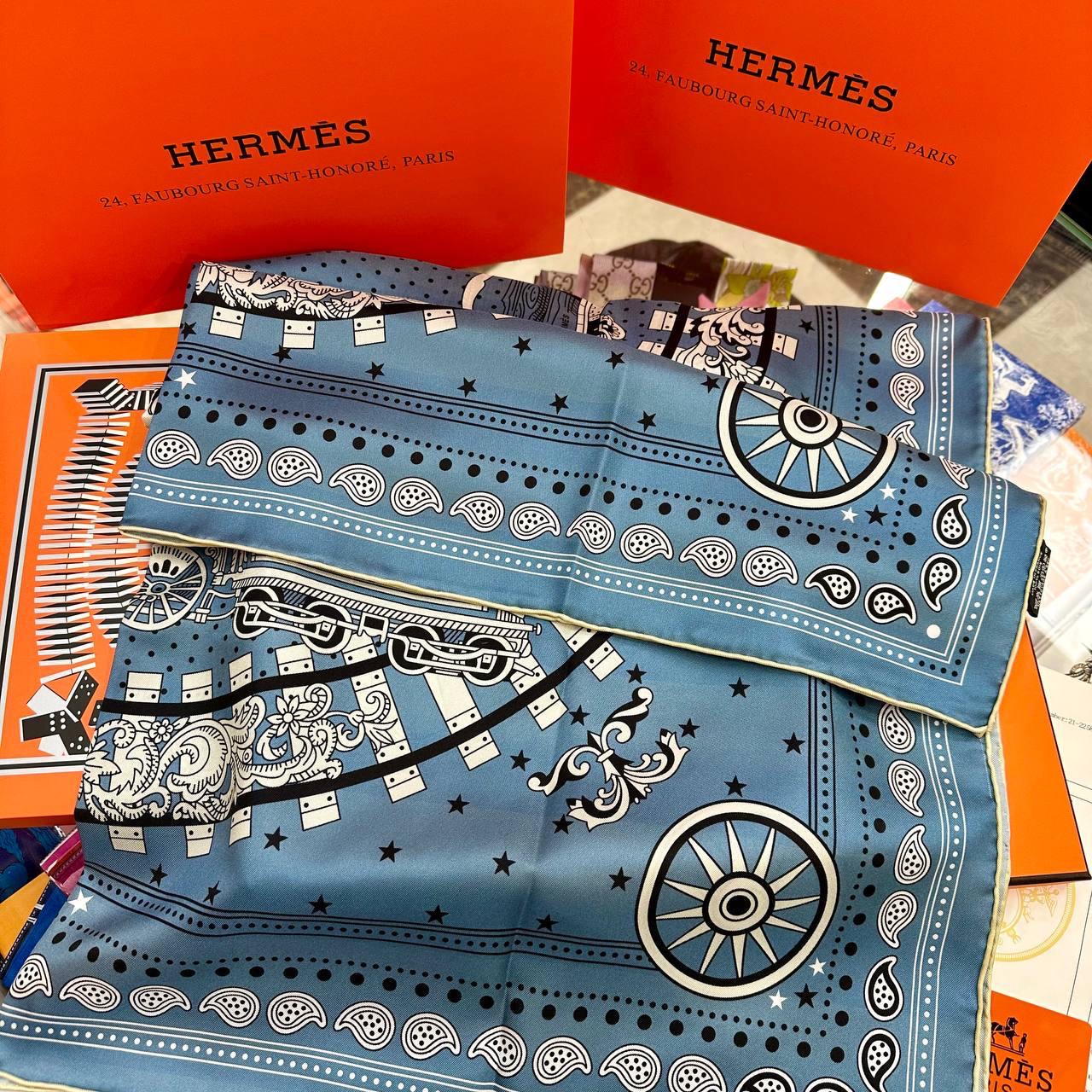 Фото Платок Hermes B3131