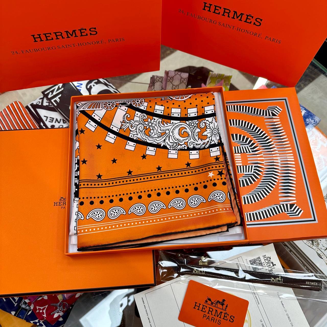 Фото Платок Hermes B3130