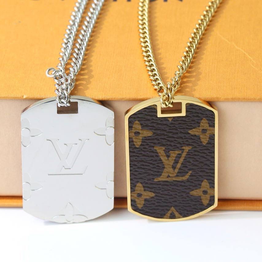 Фото Колье Louis Vuitton Monogram B3165