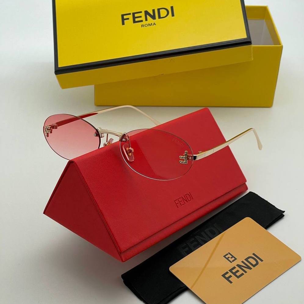 Фото Очки Fendi First Crystal S3704