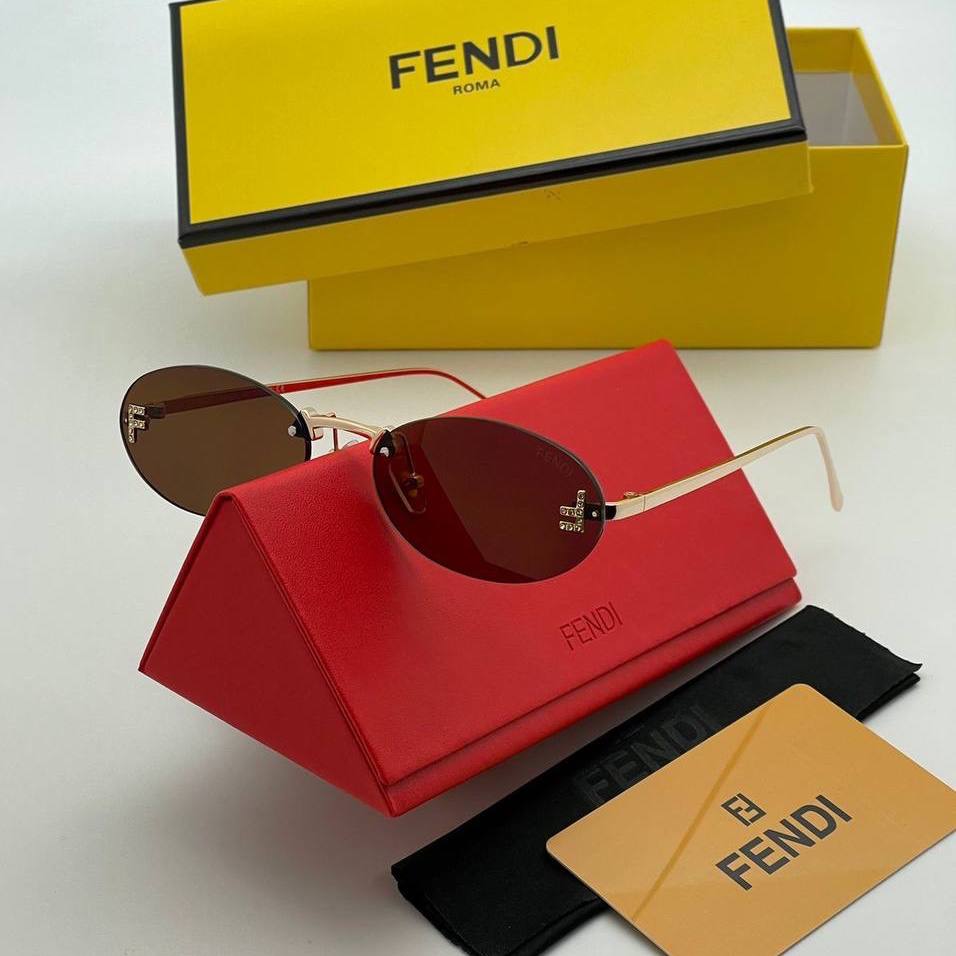 Фото Очки Fendi First Crystal S3705