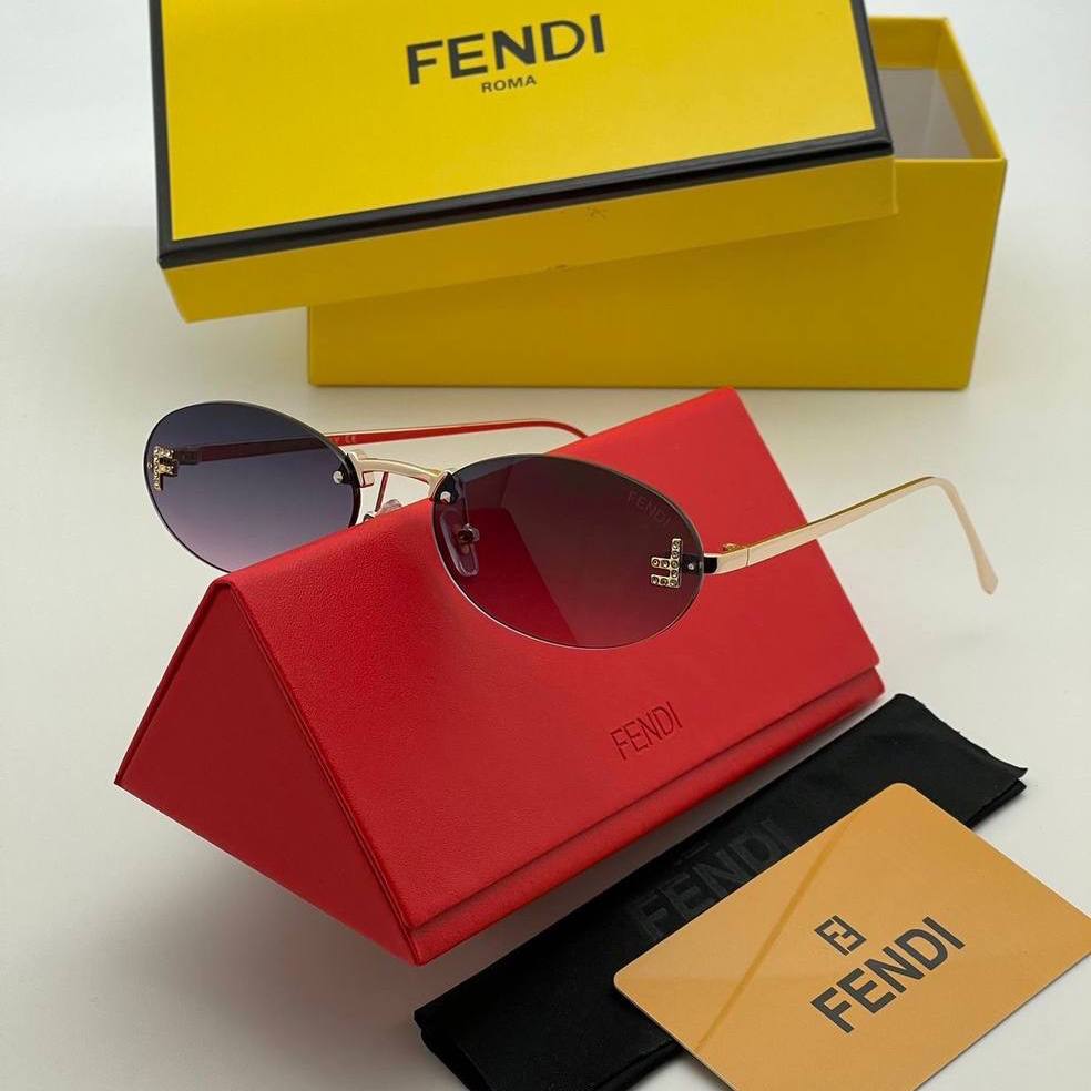 Фото Очки Fendi First Crystal S3707