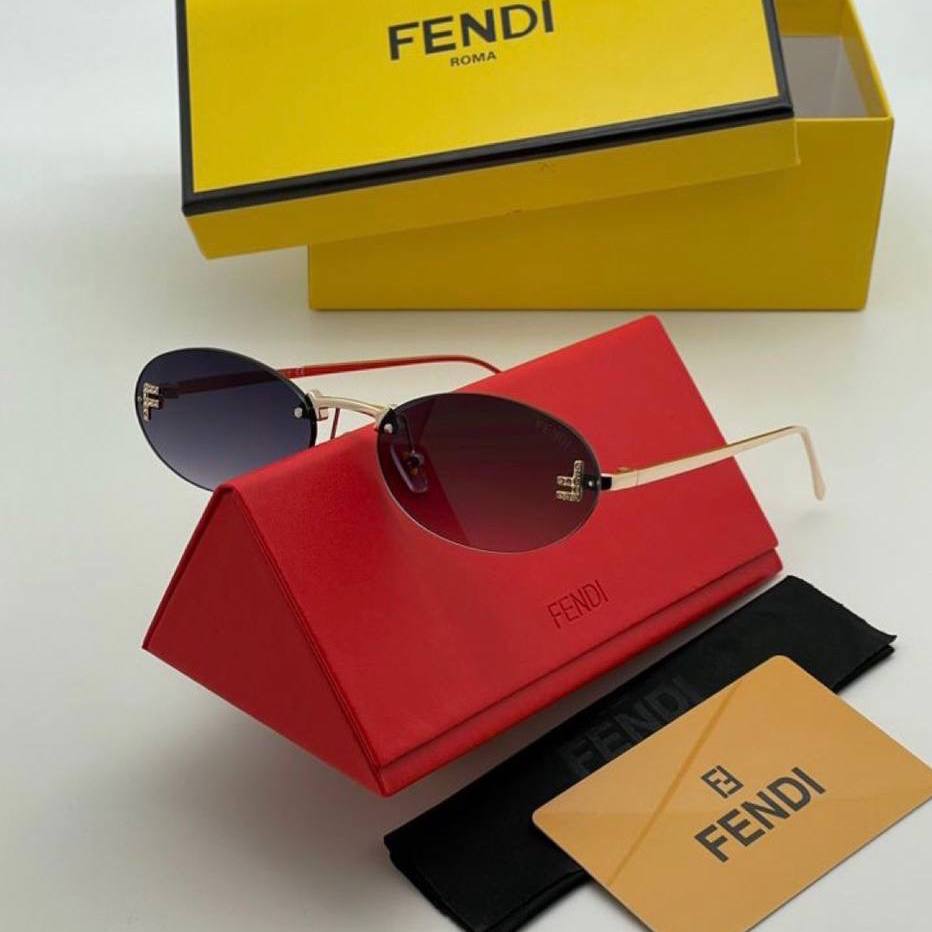 Фото Очки Fendi First Crystal S3708