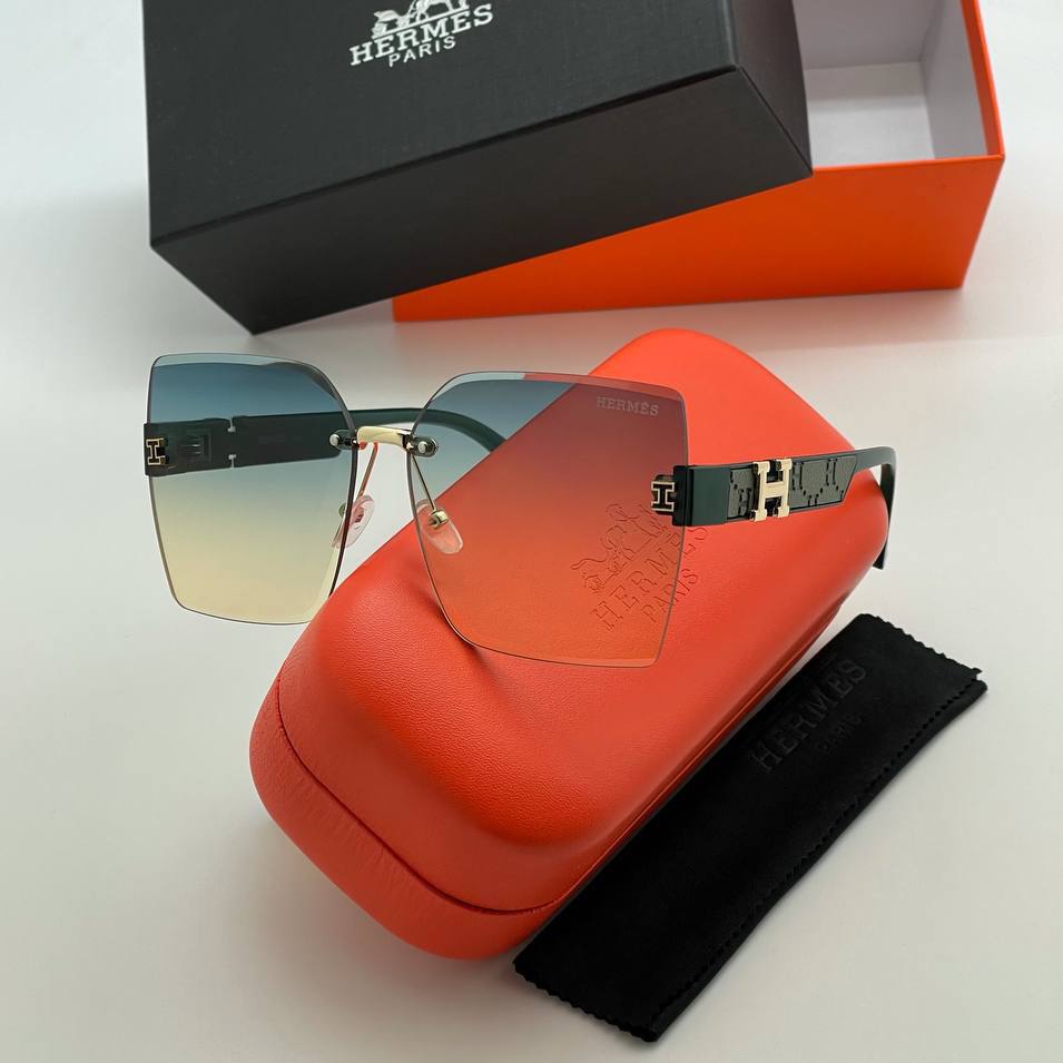 Фото Очки Hermes S3831