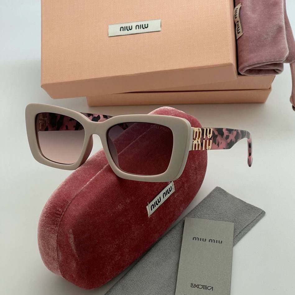 Фото Очки Miu Miu Glimpse S3965