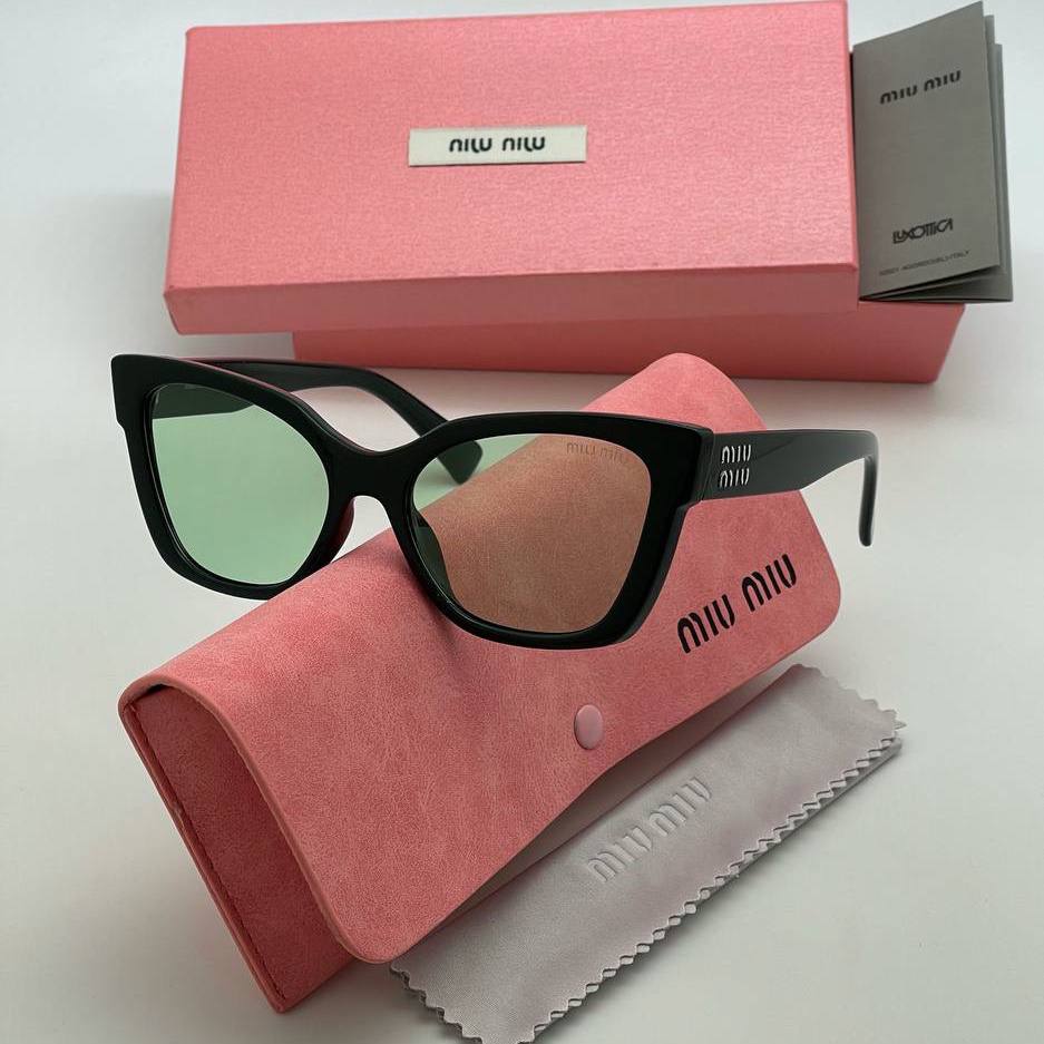 Фото Очки Miu Miu Glimpse S3986