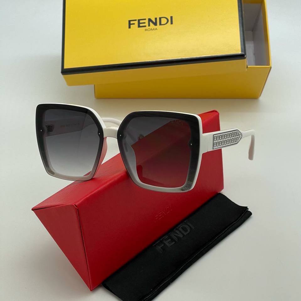 Фото Очки Fendi S3996