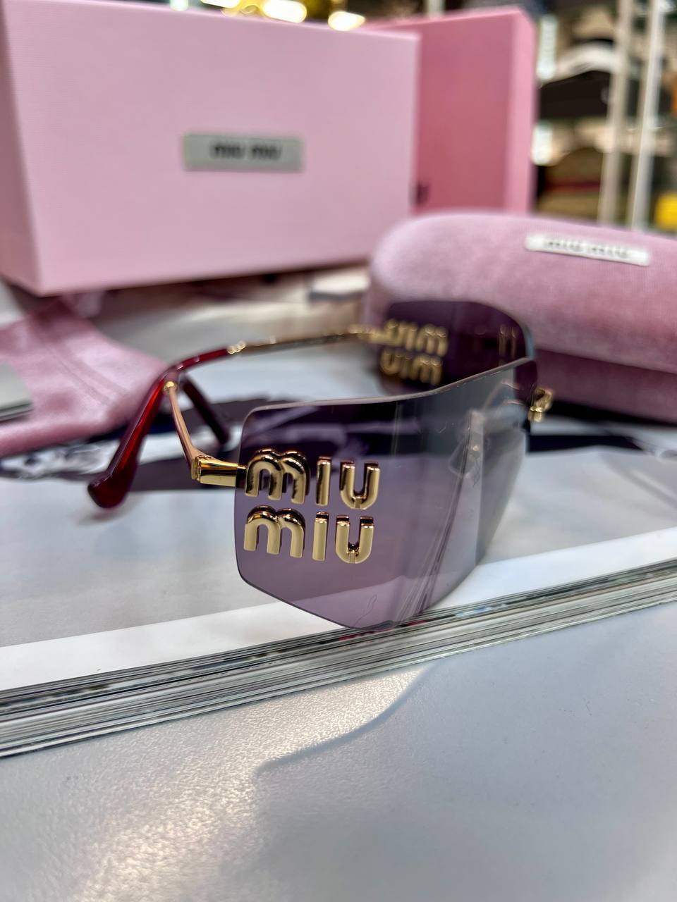 Фото Очки Miu Miu Runway S4054