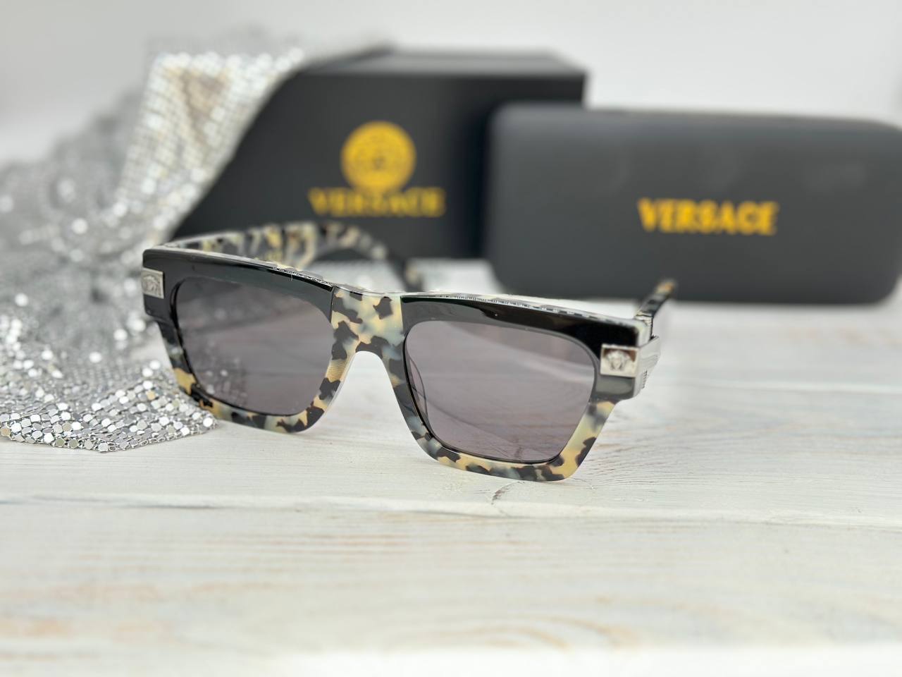 Фото Очки Versace Medusa S4069