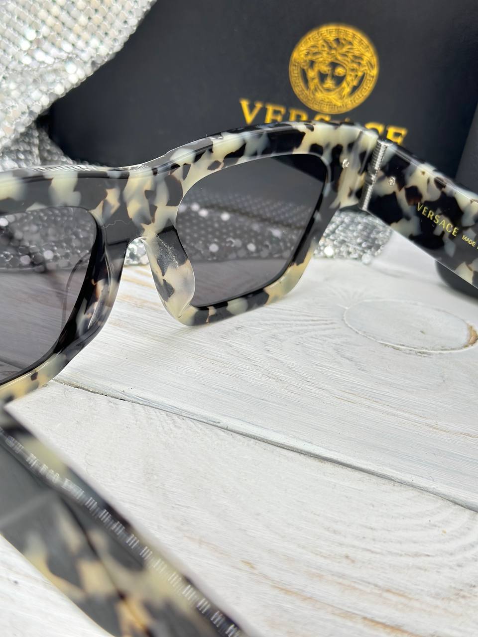 Фото Очки Versace Medusa S4069