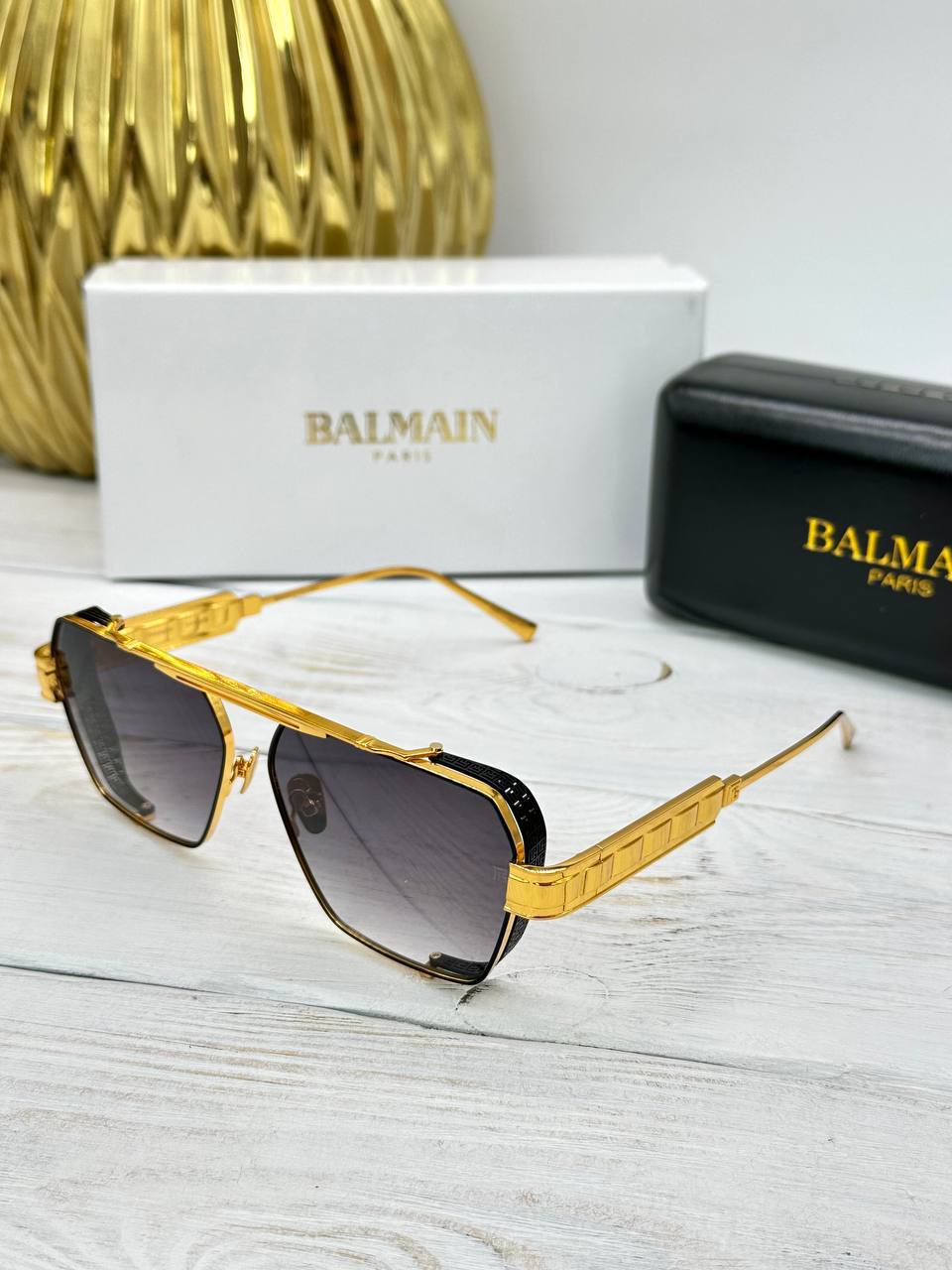 Фото Очки Balmain S4074